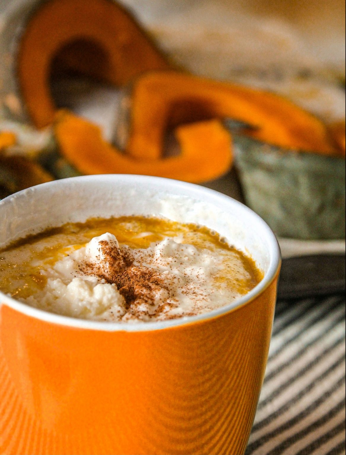 Pumpkin spice latte vegan, senza zuccheri aggiunti