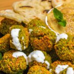 Falafel di ceci e spinaci: il medioriente in tavola