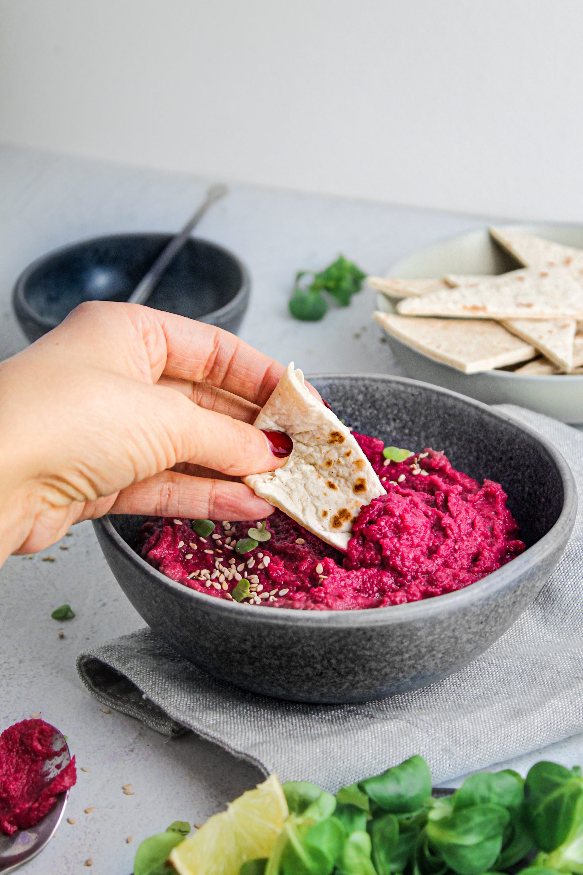 hummus di barbabietola rossa